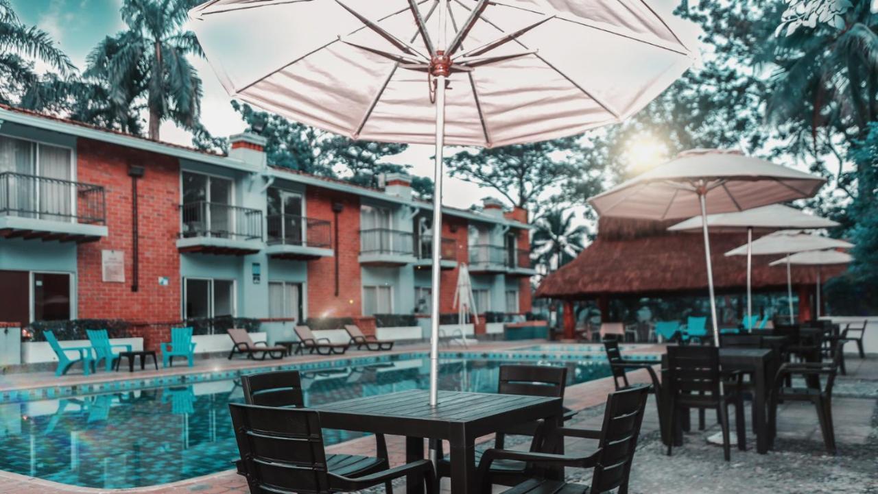 Hotel Y Restaurante Meson Del Gitano Caucasia Kültér fotó